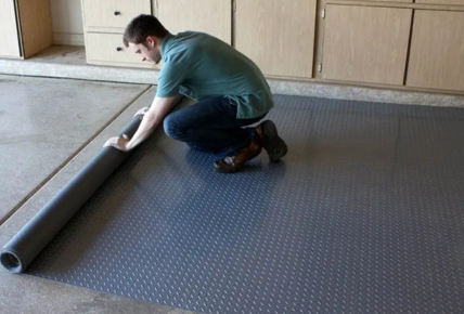 Vinyl garage flooring